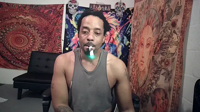 Snapshot of Coco-Licious chatting on 01/04/25, 07:34 Coco-Licious online show from 01/04/25, 07:34