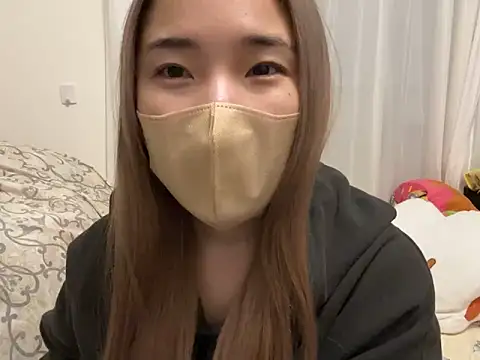 tamagochan8008 online show from 01/15/25, 01:31