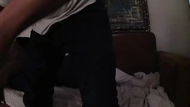 Snapshot of bjay1210 chatting on 01/19/25, 12:06 bjay1210 online show from 01/19/25, 12:06