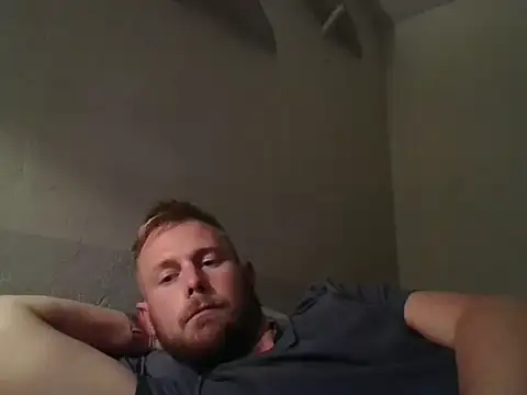 Snapshot of bjay1210 chatting on 12/20/25, 08:54 bjay1210 online show from 12/20/25, 08:54