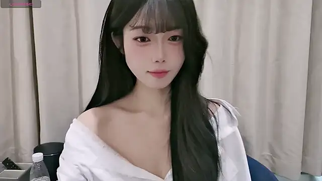 Snapshot of diandian-866 chatting on 02/17/26, 02:08 diandian-866 online show from 02/17/26, 02:08