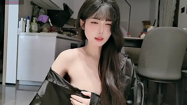 Snapshot of diandian-866 chatting on 02/21/26, 01:39 diandian-866 online show from 02/21/26, 01:39