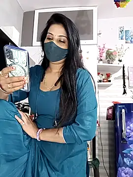 Best-Couple online show from 11/10/25, 03:16