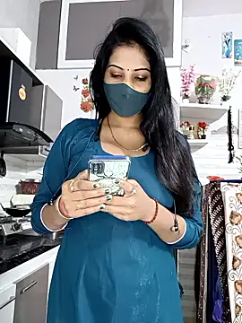 Best-Couple online show from 12/01/25, 03:11