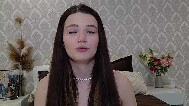 Nellie Medina online show from 01/21/25, 10:08