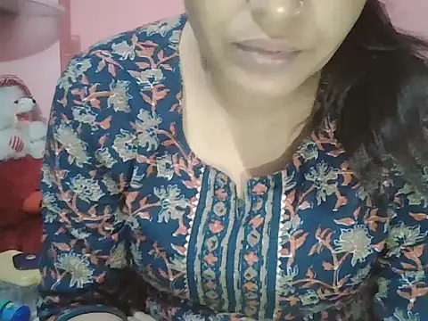 Hot-shanvi online show from 11/10/25, 01:59