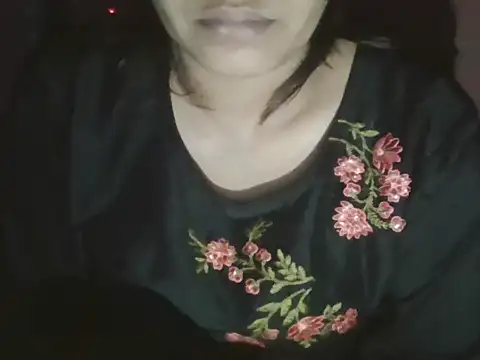 Hot-shanvi online show from 11/11/25, 03:45