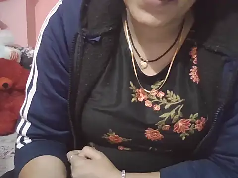 Hot-shanvi online show from 01/06/26, 01:15