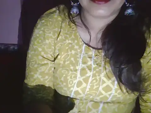Snapshot of Hot-shanvi chatting on 05/17/26, 11:23 Hot-shanvi online show from 05/17/26, 11:23