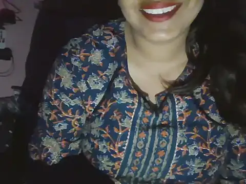 Snapshot of Hot-shanvi chatting on 06/03/26, 11:43 Hot-shanvi online show from 06/03/26, 11:43