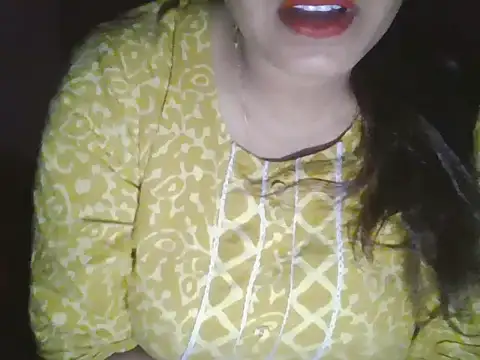 Snapshot of Hot-shanvi chatting on 06/05/26, 11:54 Hot-shanvi online show from 06/05/26, 11:54