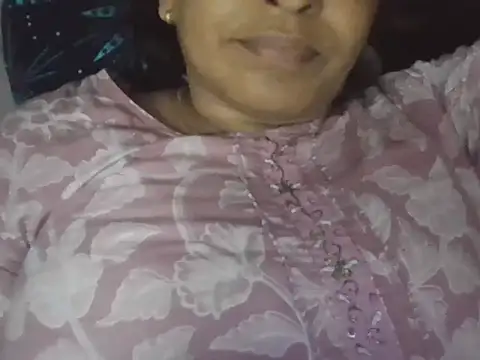 Snapshot of Hot-shanvi chatting on 07/18/26, 01:04 Hot-shanvi online show from 07/18/26, 01:04