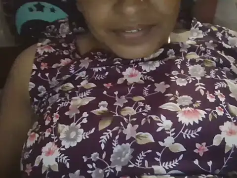 Snapshot of Hot-shanvi chatting on 07/26/26, 02:02 Hot-shanvi online show from 07/26/26, 02:02