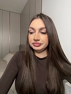 Snapshot of claraxjoyy chatting on 12/14/25, 05:57 claraxjoyy online show from 12/14/25, 05:57