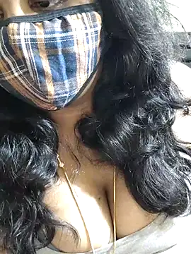 Snapshot of Rathi22 chatting on 02/16/26, 02:35 Rathi22 online show from 02/16/26, 02:35