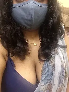 Snapshot of Rathi22 chatting on 06/16/26, 02:25 Rathi22 online show from 06/16/26, 02:25