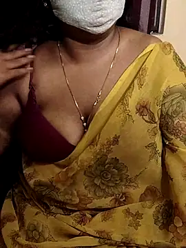 Snapshot of Rathi22 chatting on 07/02/26, 02:45 Rathi22 online show from 07/02/26, 02:45