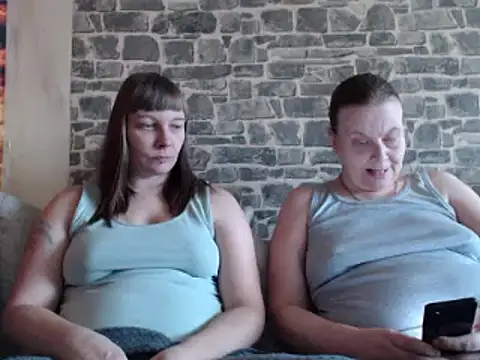 Sweet Phoenix online show from 01/12/25, 09:40