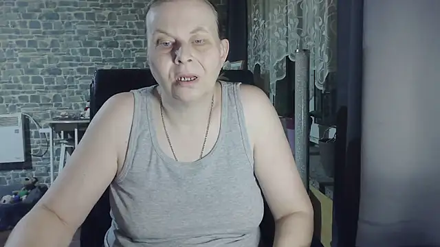 Sweet Phoenix online show from 10/10/25, 09:58