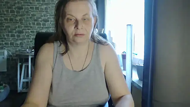 Sweet Phoenix online show from 10/11/25, 10:03