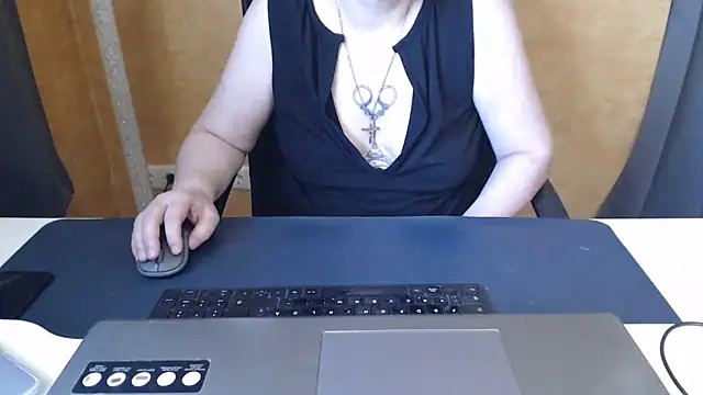 Sweet Phoenix online show from 05/12/26, 08:11
