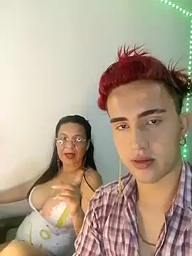 Snapshot of Lian_Noath chatting on 02/14/25, 10:59 Lian Noath online show from 02/14/25, 10:59