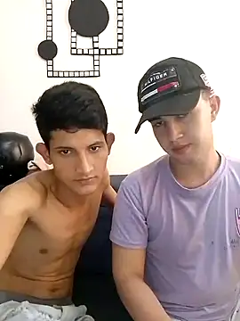 Snapshot of Lian_Noath chatting on 02/16/25, 06:54 Lian Noath online show from 02/16/25, 06:54