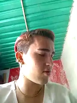 Snapshot of Lian_Noath chatting on 03/19/25, 03:40 Lian Noath online show from 03/19/25, 03:40