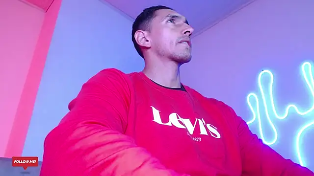 Snapshot of Joylopez_fit chatting on 02/15/25, 02:11 Joylopez fit online show from 02/15/25, 02:11