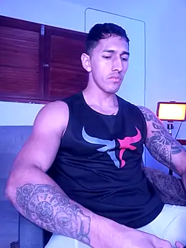 Snapshot of Joylopez_fit chatting on 11/02/25, 03:25 Joylopez fit online show from 11/02/25, 03:25