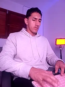 Snapshot of Joylopez_fit chatting on 11/29/25, 09:12 Joylopez fit online show from 11/29/25, 09:12