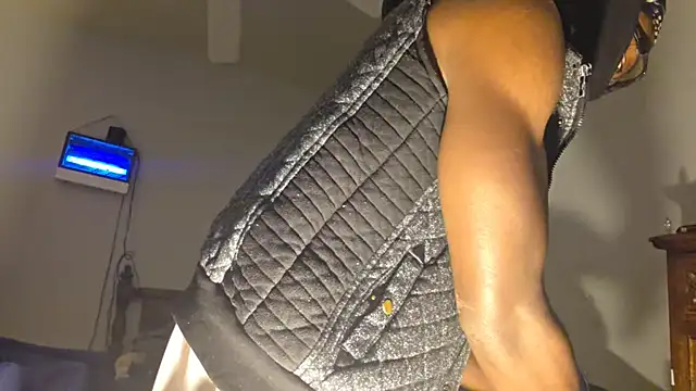 dominatingblacklove online show from 11/20/25, 07:52