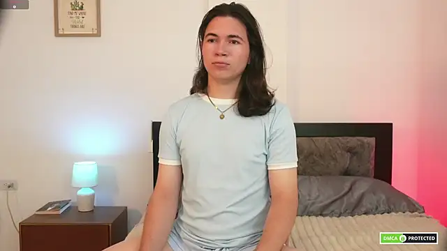 cute erelis  online show from 04/15/26, 03:24