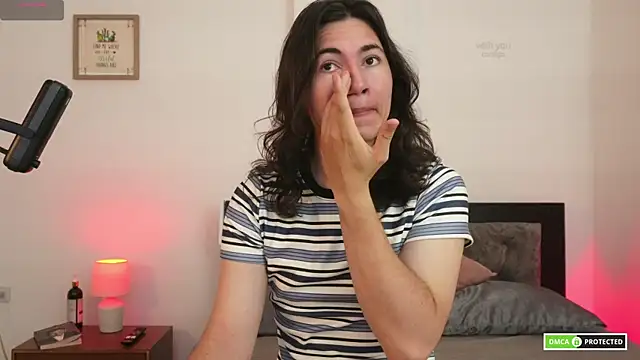 cute erelis  online show from 04/25/26, 02:58