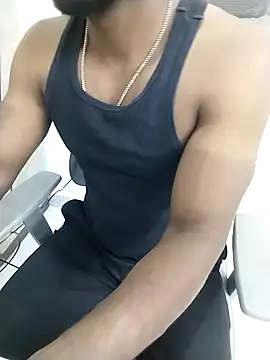 Snapshot of hot_boy_dic chatting on 12/16/25, 07:35 hot boy dic online show from 12/16/25, 07:35