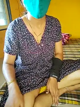 lovelygirl4567 online show from 03/11/25, 04:43