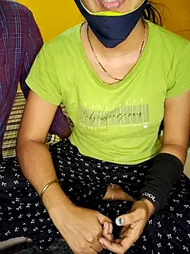 lovelygirl4567 online show from 03/13/25, 05:28