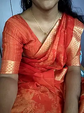 lovelygirl4567 online show from 11/26/25, 06:03