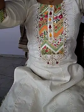 lovelygirl4567 online show from 12/14/25, 05:13