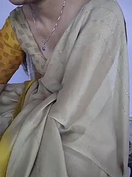 lovelygirl4567 online show from 06/01/26, 06:15