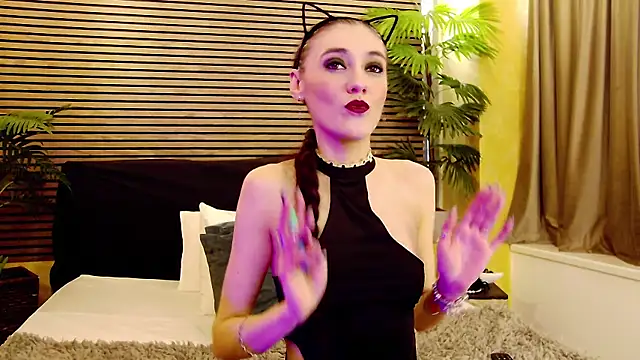 SamaraSinn online show from 01/29/25, 08:40