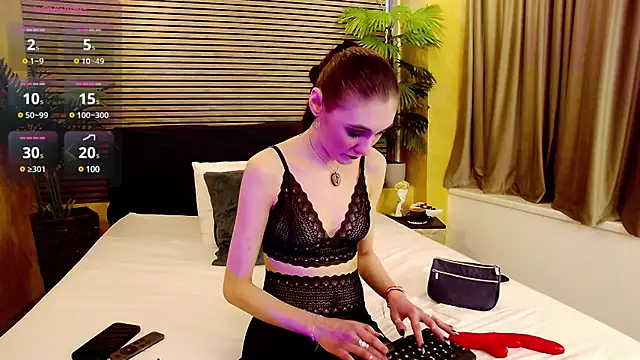 SamaraSinn online show from 02/08/25, 08:42