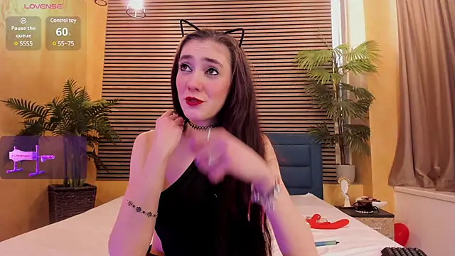 SamaraSinn online show from 03/11/25, 09:02