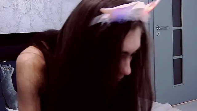 SamaraSinn online show from 10/24/25, 04:31