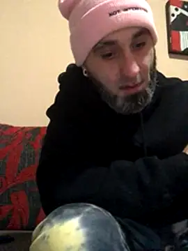 josueswvillaA1 online show from 12/20/25, 05:47