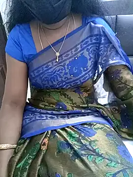 Snapshot of Tamil_Vishalini chatting on 12/31/24, 05:07 Tamil Vishalini online show from 12/31/24, 05:07