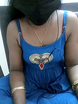 Snapshot of Tamil_Vishalini chatting on 01/22/25, 05:06 Tamil Vishalini online show from 01/22/25, 05:06