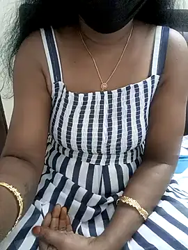 Snapshot of Tamil_Vishalini chatting on 02/04/25, 04:15 Tamil Vishalini online show from 02/04/25, 04:15