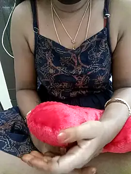 Snapshot of Tamil_Vishalini chatting on 02/24/25, 12:52 Tamil Vishalini online show from 02/24/25, 12:52