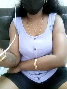 Snapshot of Tamil_Vishalini chatting on 03/01/25, 07:51 Tamil Vishalini online show from 03/01/25, 07:51